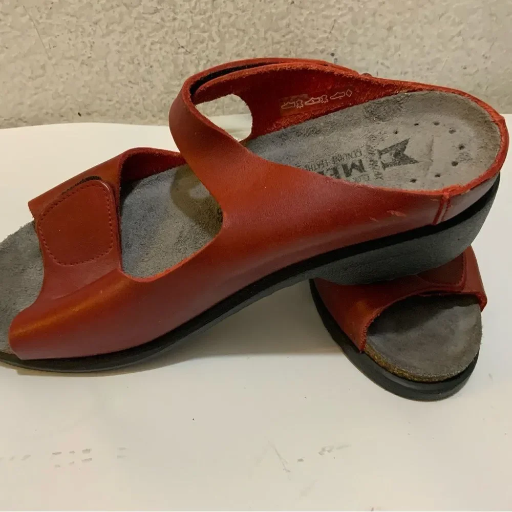 Mephisto Red Leather Sandals Slides Shoes Womens Sz 39 US 9